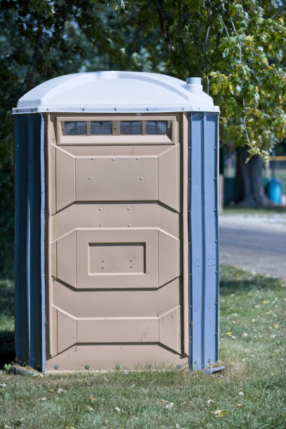 Best Portable restroom trailer rental  in Waco, TX